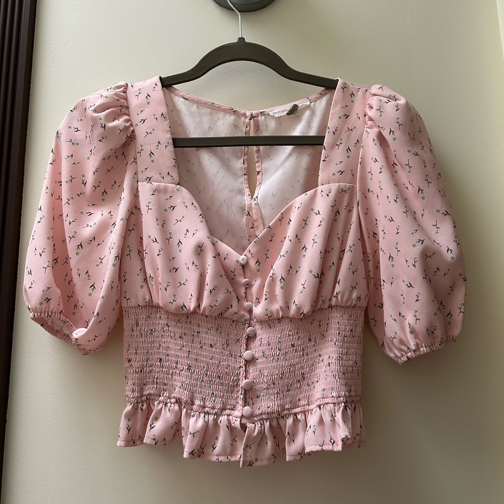 Backyard Roses Anna Top - Picture 4 of 7